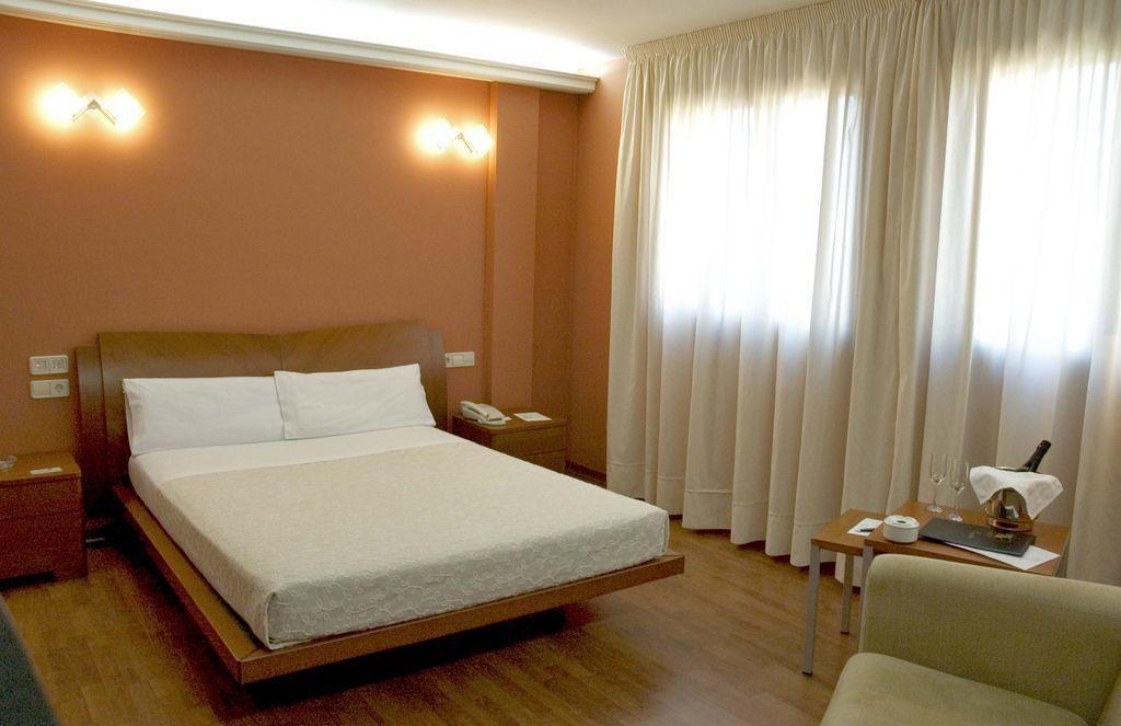 Motel Abalo Catoira Quarto foto